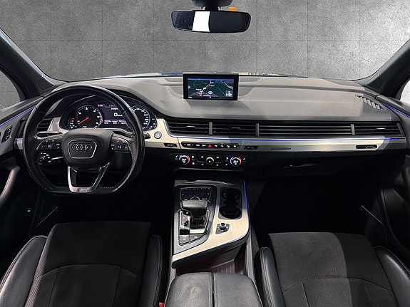Audi Q7 15 of 27