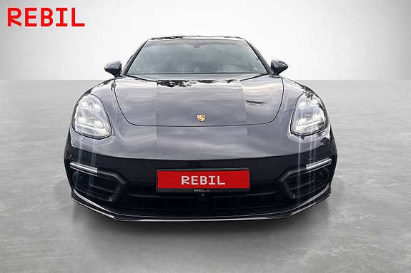 Porsche Panamera 2 of 21