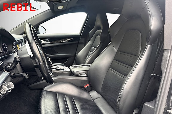 Porsche Panamera 7 of 21