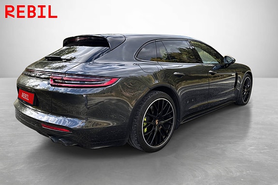 Porsche Panamera 4 of 21
