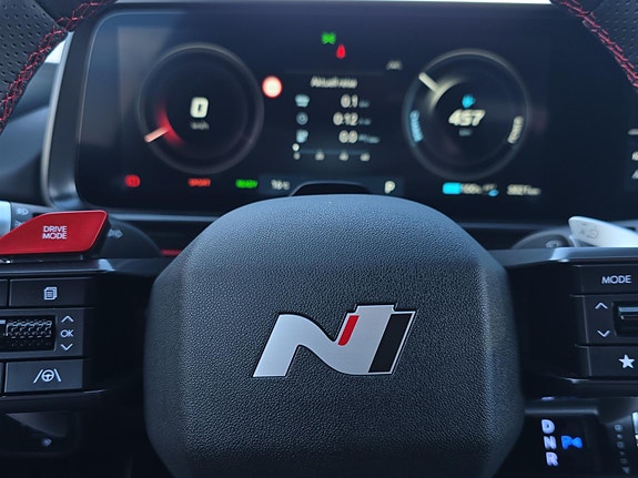 Hyundai Ioniq 6 25 of 26