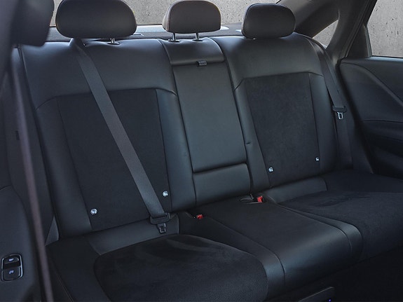 Hyundai Ioniq 6 18 of 26
