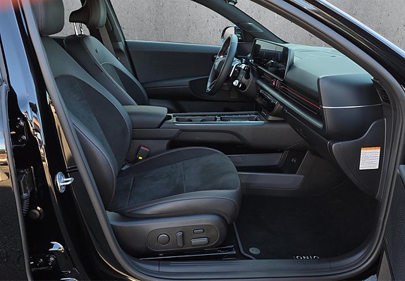 Hyundai Ioniq 6 17 of 26