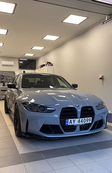 BMW M3 10 of 27