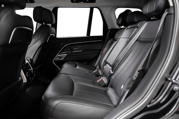 Land Rover Range Rover 17 of 30