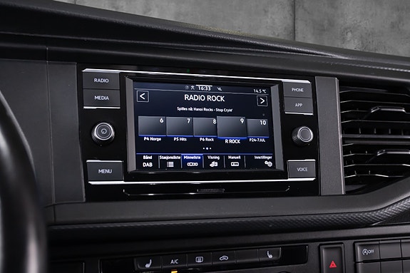 Volkswagen Transporter 14 of 14