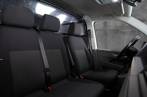 Volkswagen Transporter 8 of 14