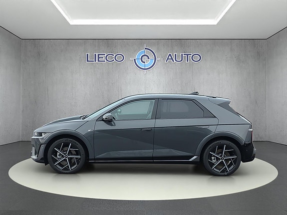 Hyundai Ioniq 5 3 of 26