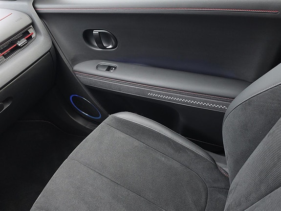 Hyundai Ioniq 5 16 of 26