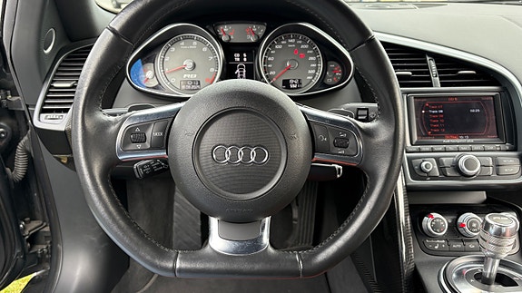 Audi R8 23 of 30
