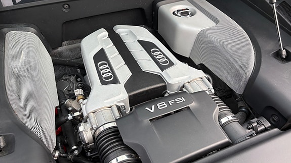 Audi R8 19 of 30