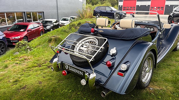 Morgan Plus 4 14 of 30