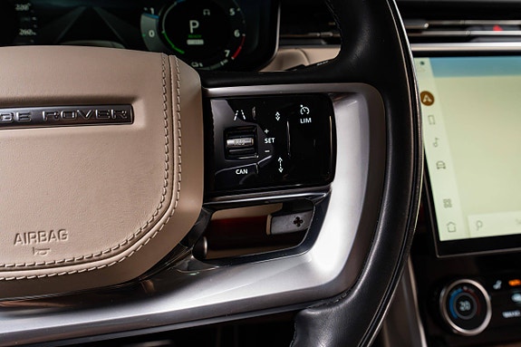 Land Rover Range Rover 23 of 30
