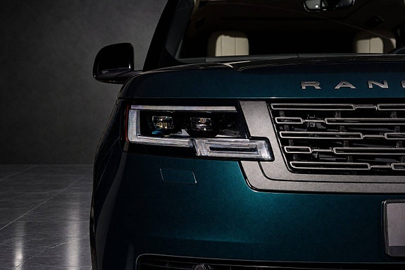 Land Rover Range Rover 4 of 30