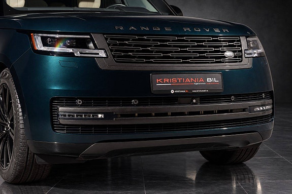 Land Rover Range Rover 2 of 30
