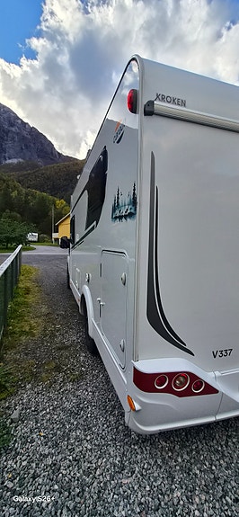 Carado V337 5 of 30
