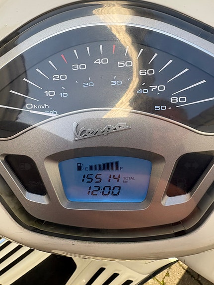 Vespa Primavera 50 7 of 13