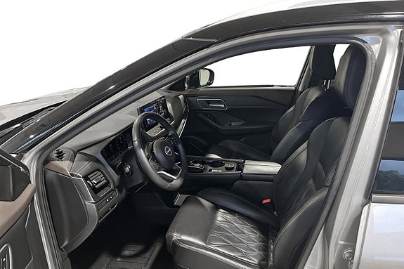 Nissan X-Trail 8 of 28