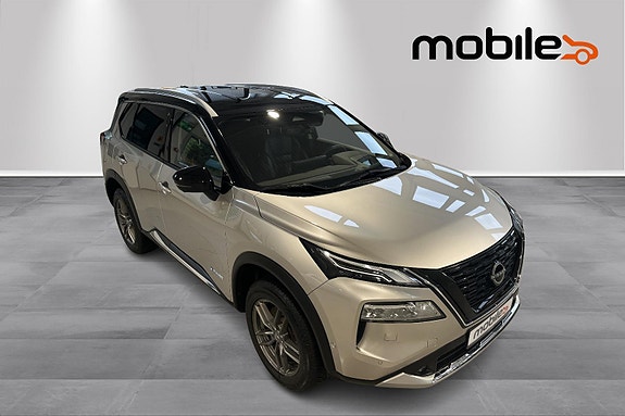 Nissan X-Trail 25 of 28
