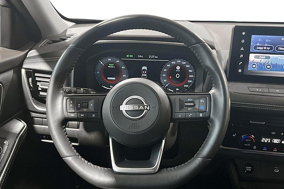 Nissan X-Trail 9 of 28