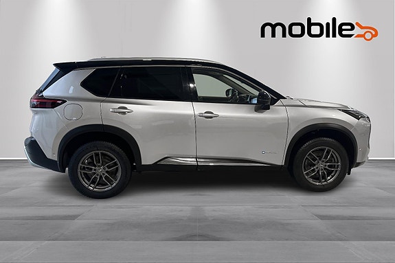 Nissan X-Trail 2 of 28