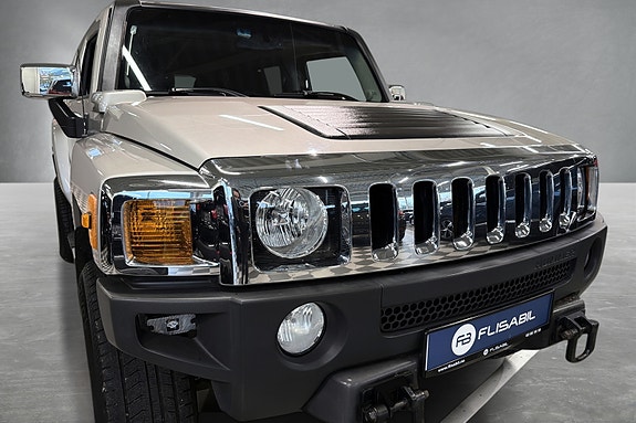 Hummer H3 13 of 30