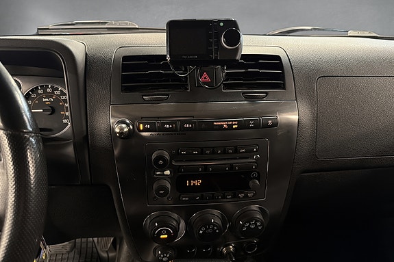 Hummer H3 28 of 30