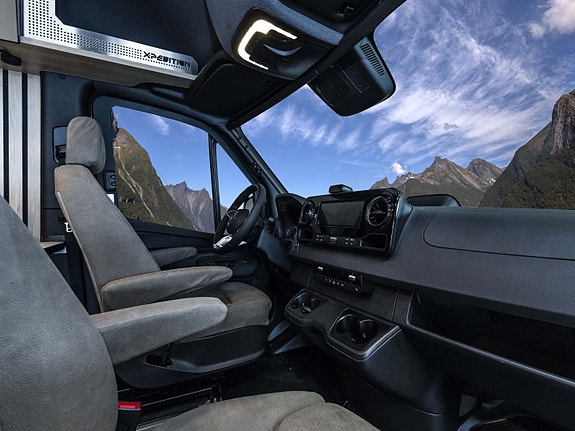 Weinsberg X-PEDITION 600 MQ 4x4 på Mercedes. Sulten på eventyr? Digger du rått design og offroad-følelse? Sjekk denne! Omfattende utstyrsliste! 19 of 26