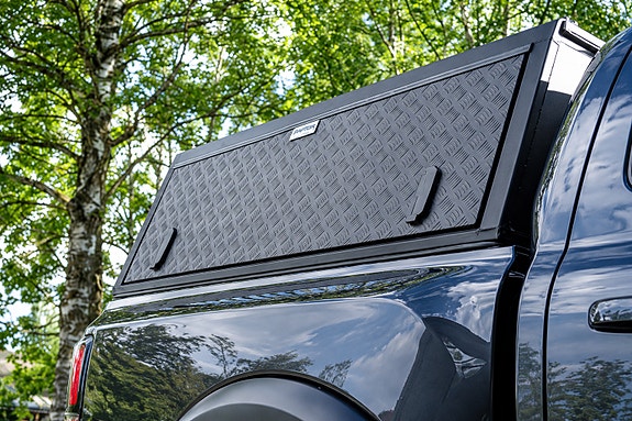Ford Ranger Raptor 2 of 13