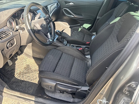 Opel Astra 12 of 15