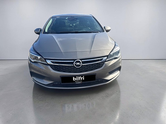 Opel Astra 8 of 15