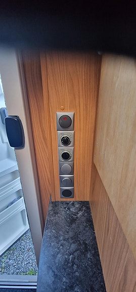 Bürstner SOLANO T615 130 MULTIJET 9 of 15