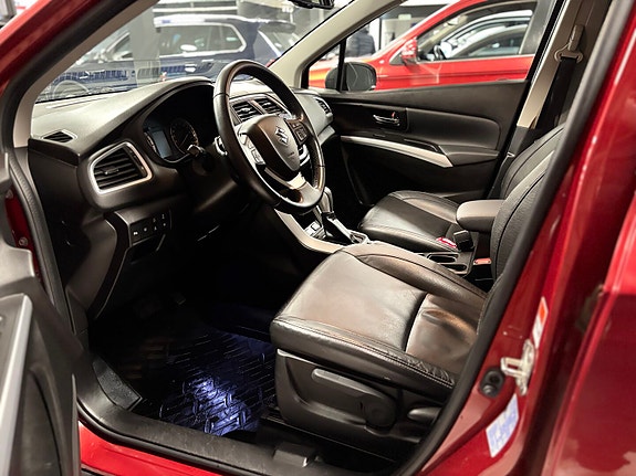 Suzuki SX4 S-Cross 13 of 30