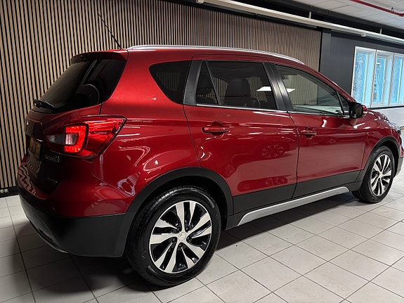 Suzuki SX4 S-Cross 10 of 30