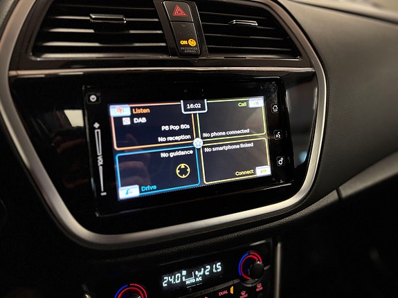 Suzuki SX4 S-Cross 28 of 30