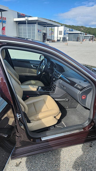 Mercedes-Benz E350 d 8 of 26