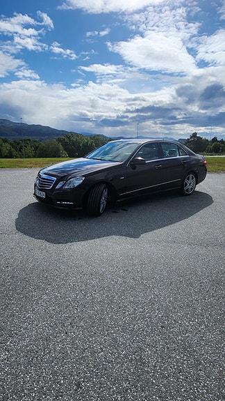 Mercedes-Benz E350 d 26 of 26