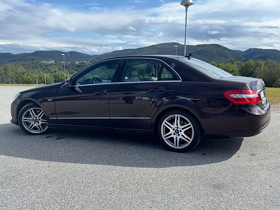 Mercedes-Benz E350 d 24 of 26