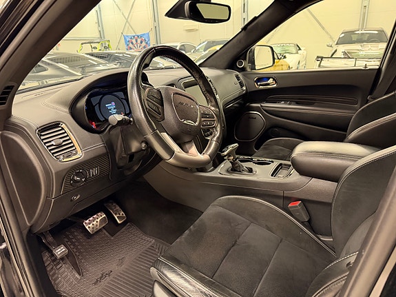 Dodge Durango 20 of 30