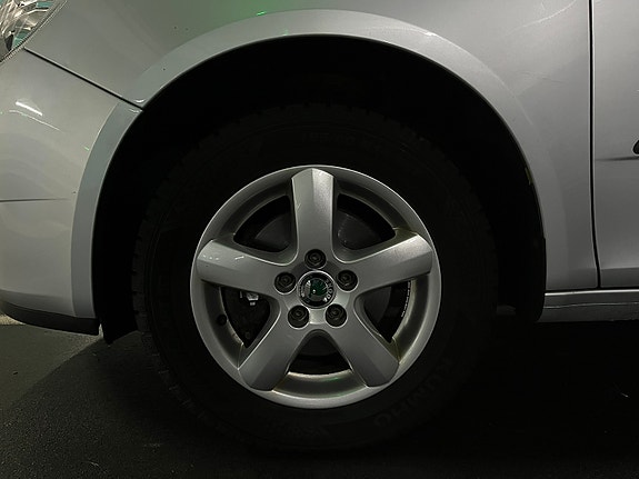 Skoda Fabia 9 of 24