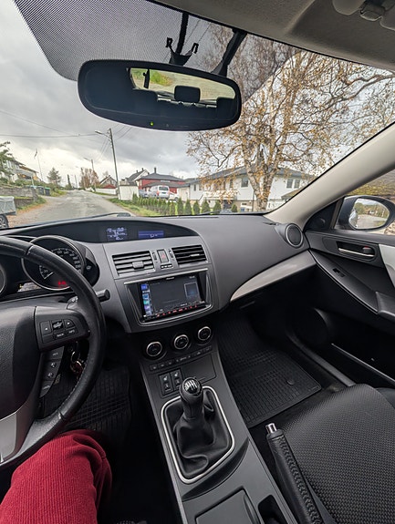 Mazda 3 12 of 17