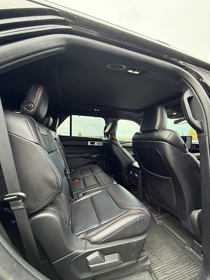 Ford Explorer 9 of 20