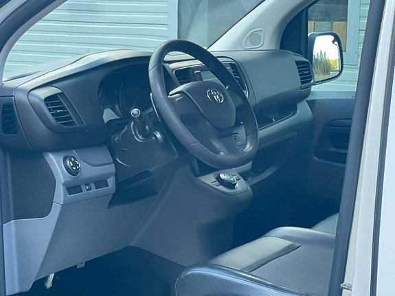 Toyota Proace 13 of 27