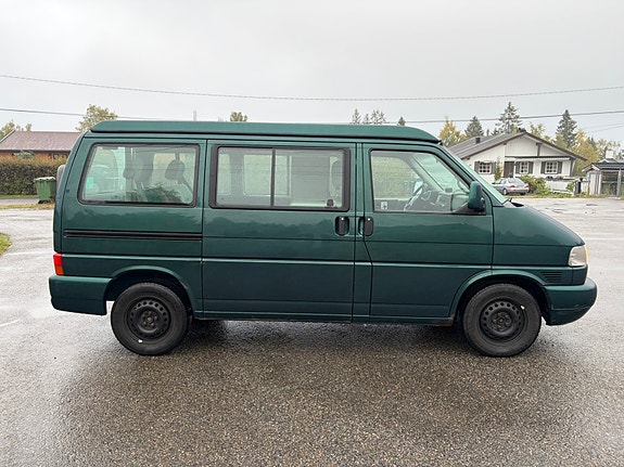 Volkswagen Multivan 7 of 26