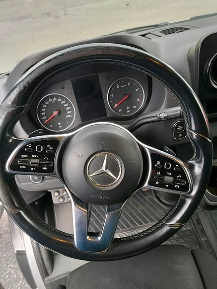 Mercedes-Benz Sprinter 316 4 of 15