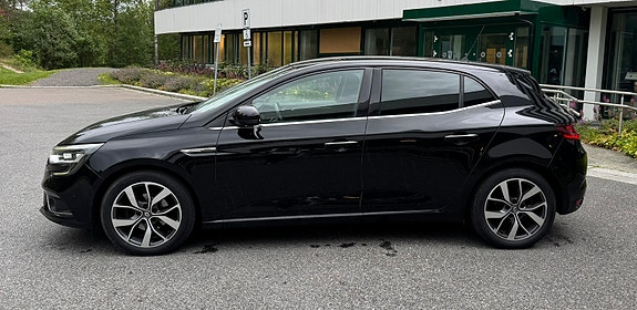 Renault Megane 2 of 17