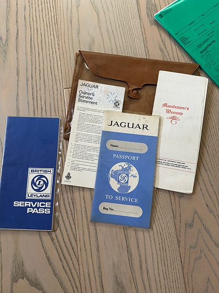 Jaguar XJ6 24 of 30