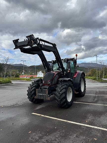 Valtra N174 Direct 9 of 28