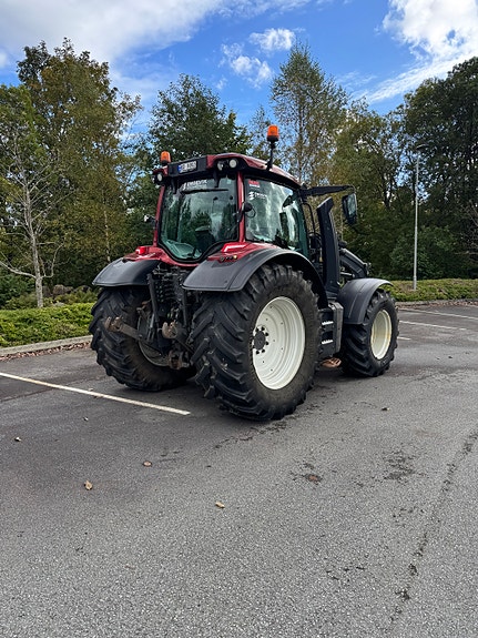 Valtra N174 Direct 7 of 28
