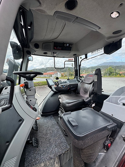 Valtra N174 Direct 27 of 28